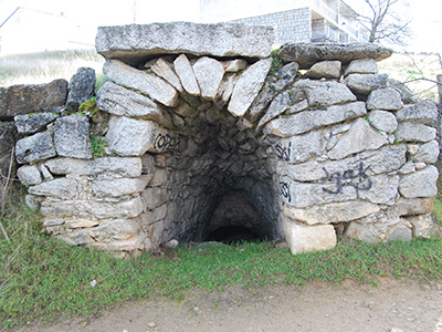 Cuevas en Cabanillas de la Sierra